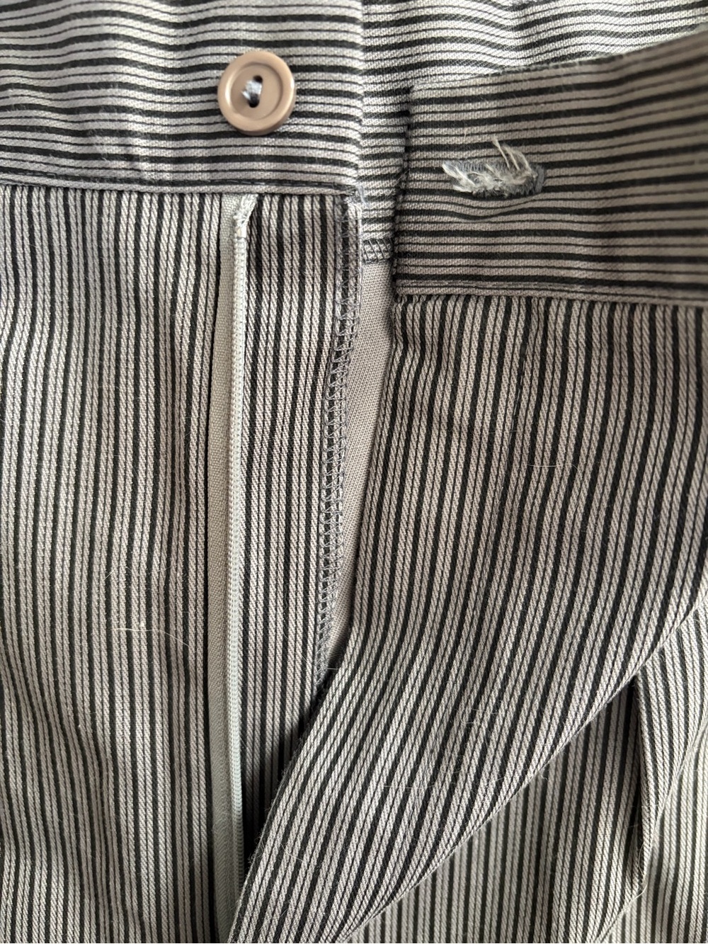 Vintage Amy Marsh High-Waisted Pleated Striped Shorts - Size 4/6 - Picture 6 of 6